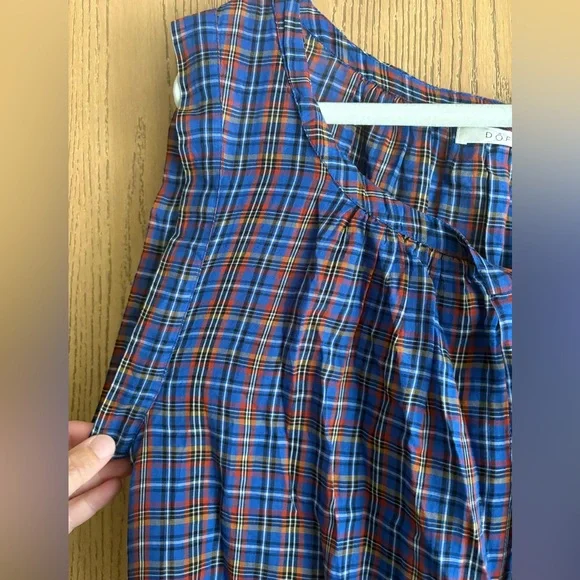 Doen Plaid Sleeveless traveler Top - Picture 2 of 4